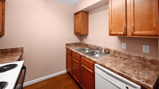 Inglewood Manor photo 10